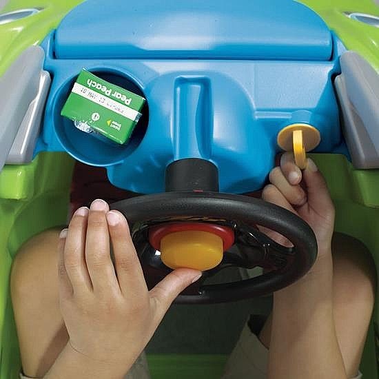 ���� ����� ���� LITTLE TIKES